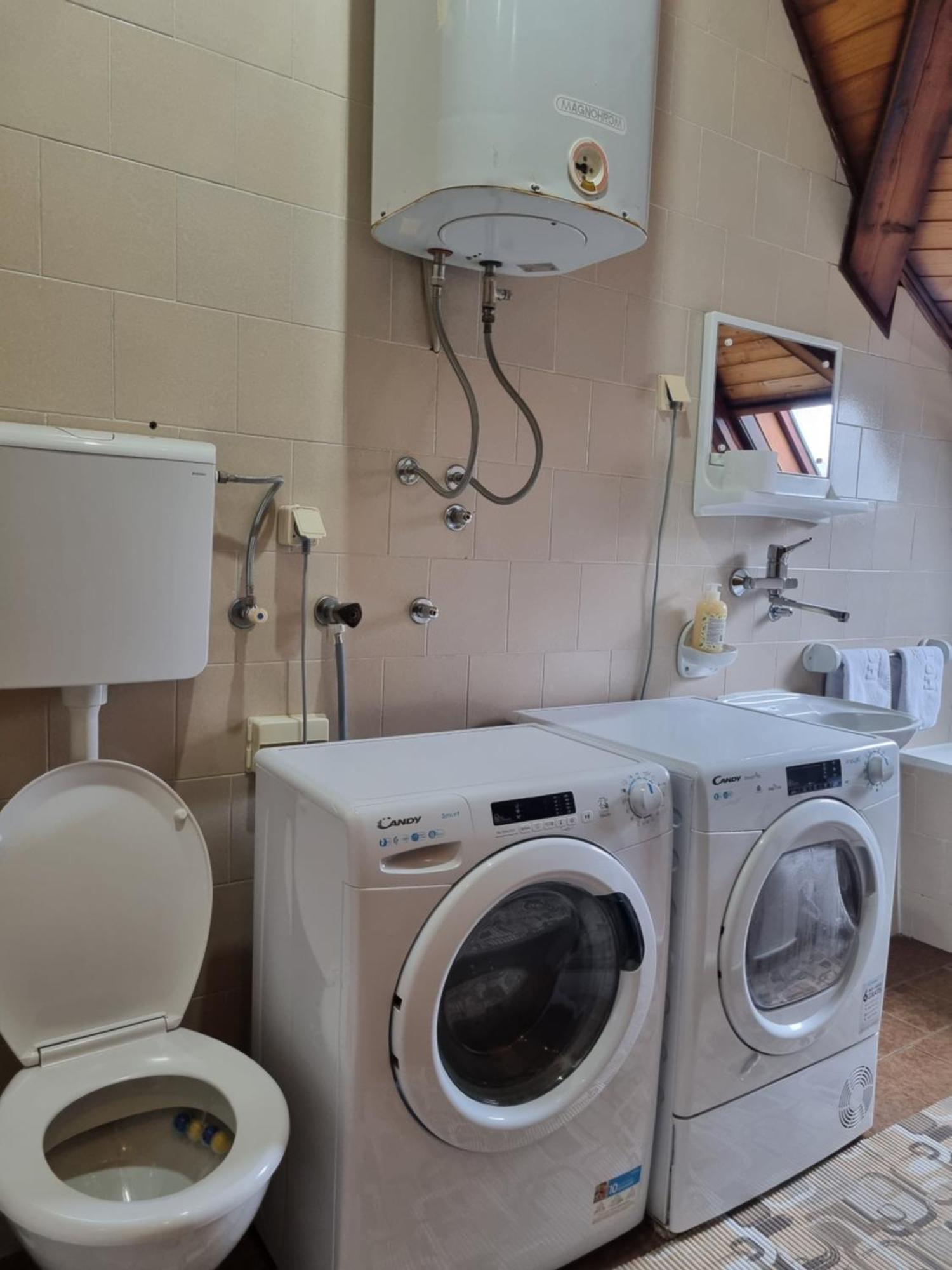 Kraljevi Konaci Olja Apartment ซลาตีบอร์ ภายนอก รูปภาพ